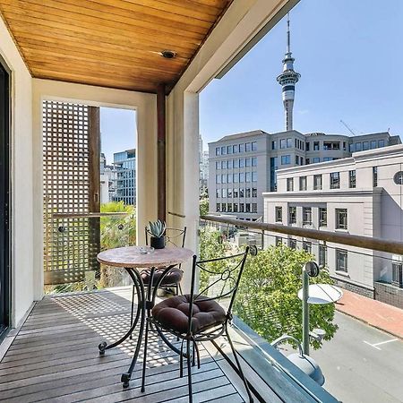 Enormous One Bedroom Beauty In Cbd! Free Parking Оукланд Екстериор снимка