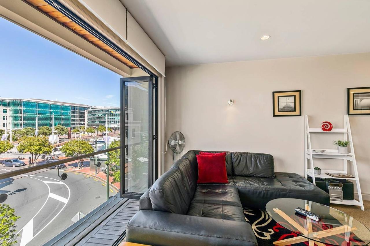 Enormous One Bedroom Beauty In Cbd! Free Parking Оукланд Екстериор снимка