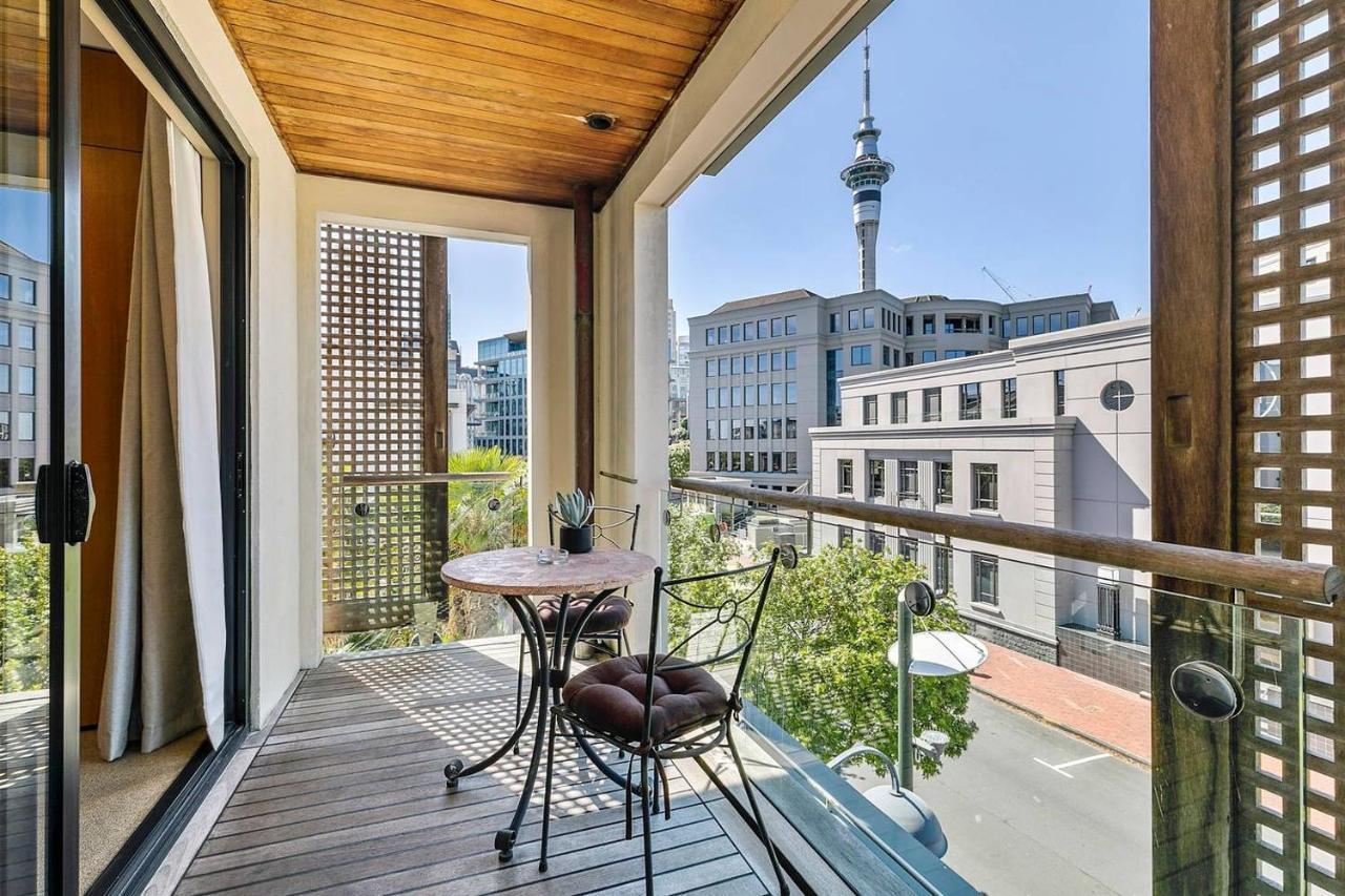 Enormous One Bedroom Beauty In Cbd! Free Parking Оукланд Екстериор снимка
